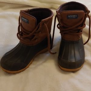 Kids Sperry boots!!